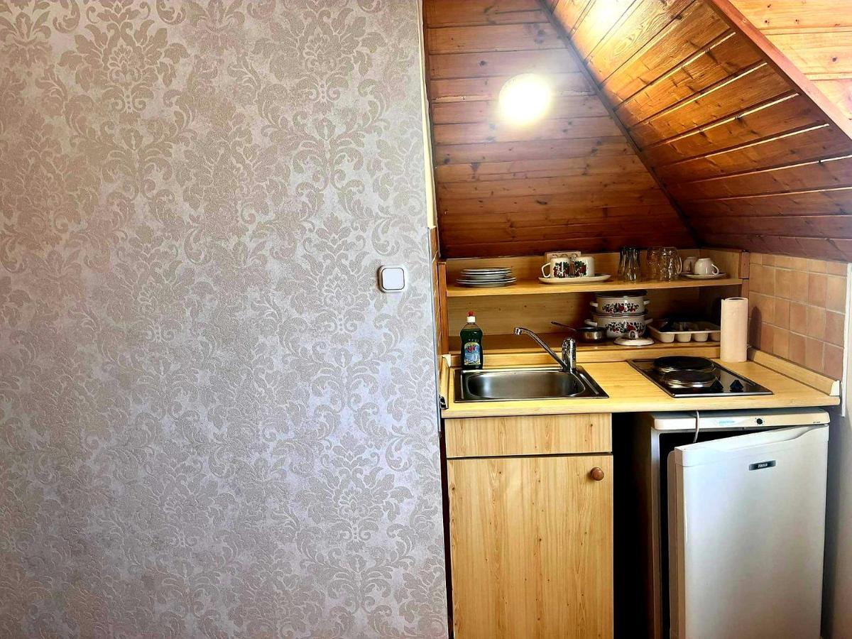 Dora Studio Apartmanok Zalakaros Extérieur photo