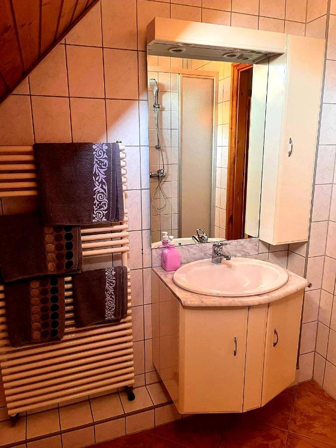 Dora Studio Apartmanok Zalakaros Extérieur photo